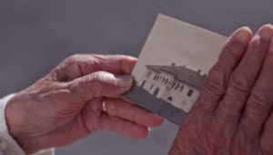 Search_For_Emak_Bakia_01