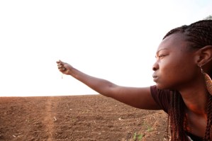 620x413xBag-On-My-Back.jpg.pagespeed.ic.BE5qM2PBfj