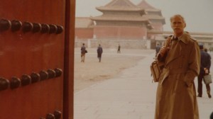 1201x782-KEY-IMAGE-Jerry-in-Beijing-73-Joan-Lebold-Cohen-copy-1160x652