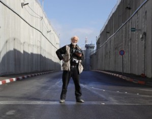 koudelka-shooting-holy-land-300dpi-186x124mm