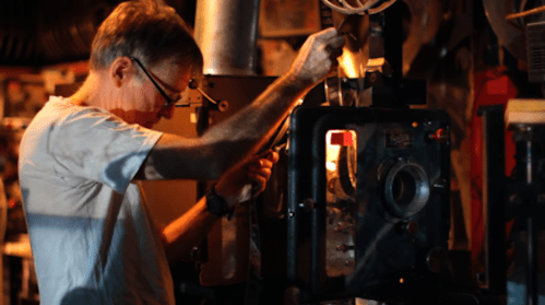 THEDYINGOFTHELIGHT-KEY-01